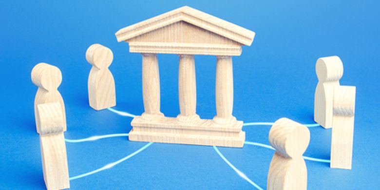 Peran Dan Fungsi Lembaga Politik