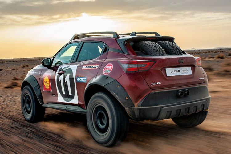 Modifikasi Nissan Juke Hybrid bergaya reli Dakar