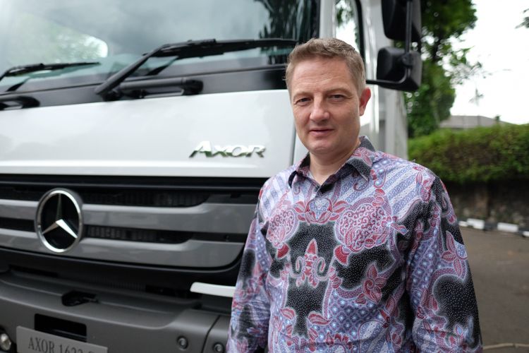 Presiden Direktur Daimler Commercial Vehicles Indonesia (DCVI) Markus Villinger