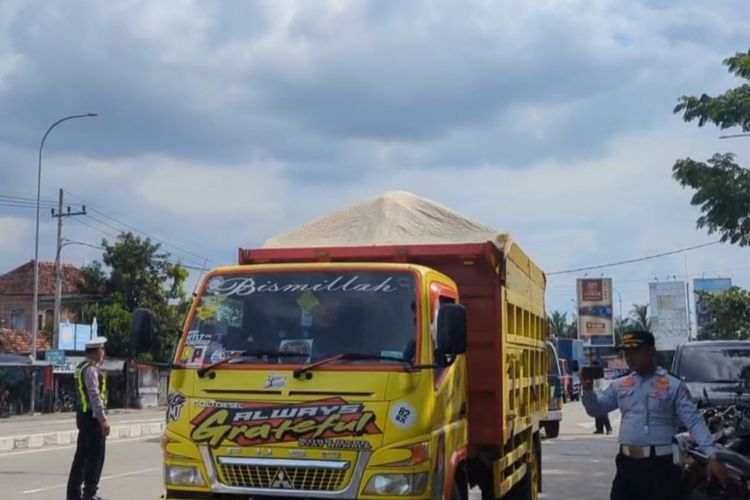 Berbagai Jurus Pemerintah Hilangkan Truk ODOL