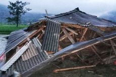 70 Rumah Rusak Disapu Angin Puting Beliung di Gegerbitung Sukabumi