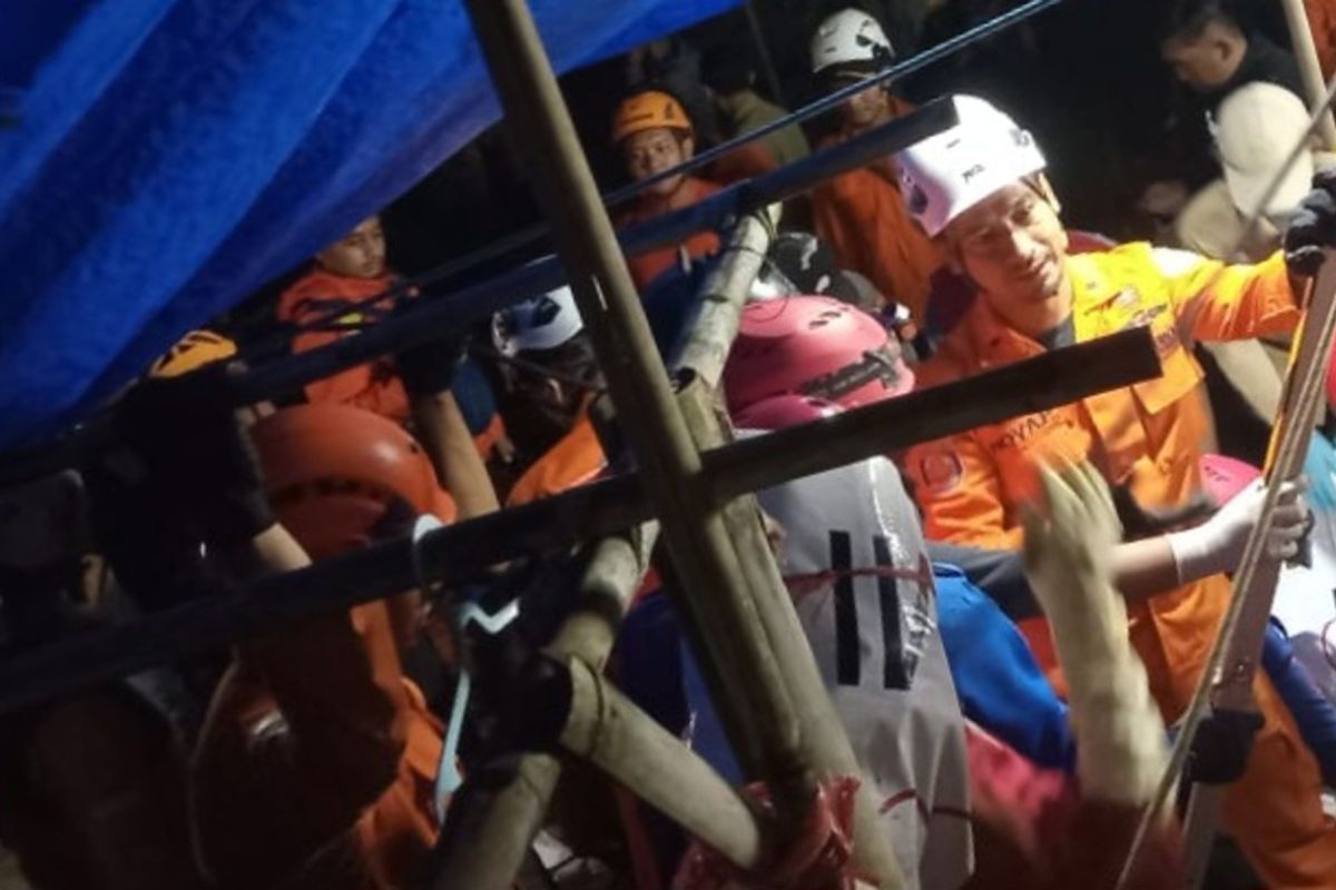 Upaya pencarian terhadap 4 orang warga Cianjur yang tewas didasar sumur diduga akibat mencium gas beracun, Rabu (6/3/2024)