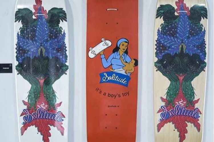 Papan skateboard solitudewhite peacock