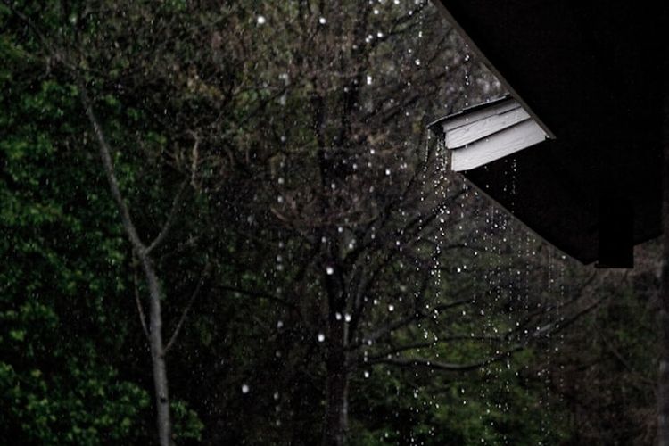 BMKG Ingatkan Mayoritas Wilayah NTT Waspada Hujan Lebat 16-17 Februari 2026