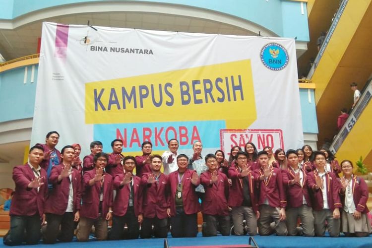 Gerakan anti narkoba di lingkungan kampus Binus bekerjasama dengan BNN (15/5/2018)
