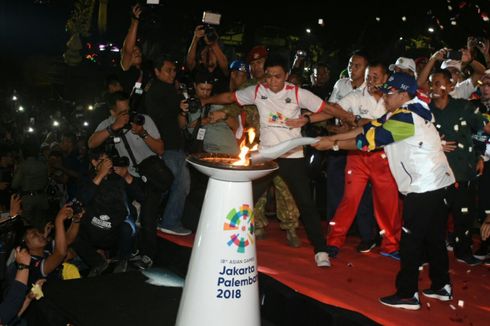Salam Satu Jiwa Iringi Kedatangan Obor Asian Games 2018 di Malang