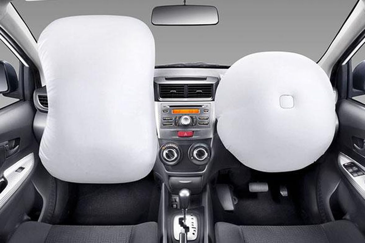 Dual SRS Airbag. 