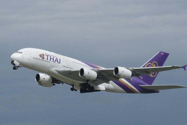 Thai Airways International, maskapai nasional Thailand.