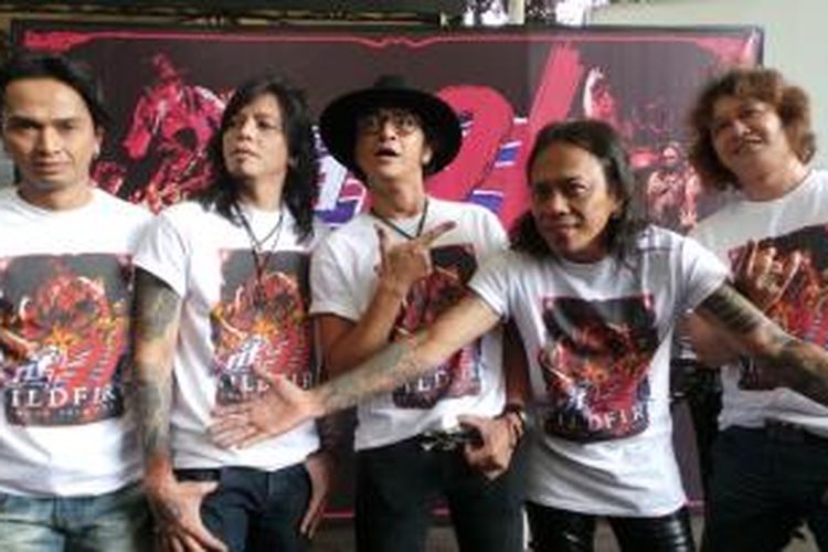 /rif diabadikan usai jumpa pers Wild Fire Tour, di Rolling Stone Cafe, Jalan Ampera Raya, Jakarta Selatan, Sabtu (28/2/2015).