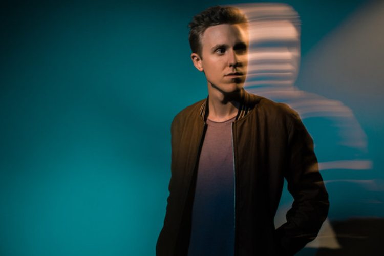 Lirik dan Chord Lagu Photograph Cody Fry