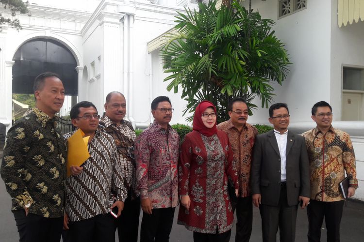 Sejumlah Anggota DPR RI dan petinggi partai politik mendatangi Istana Presiden, Jakarta, Senin (24/7/2017).