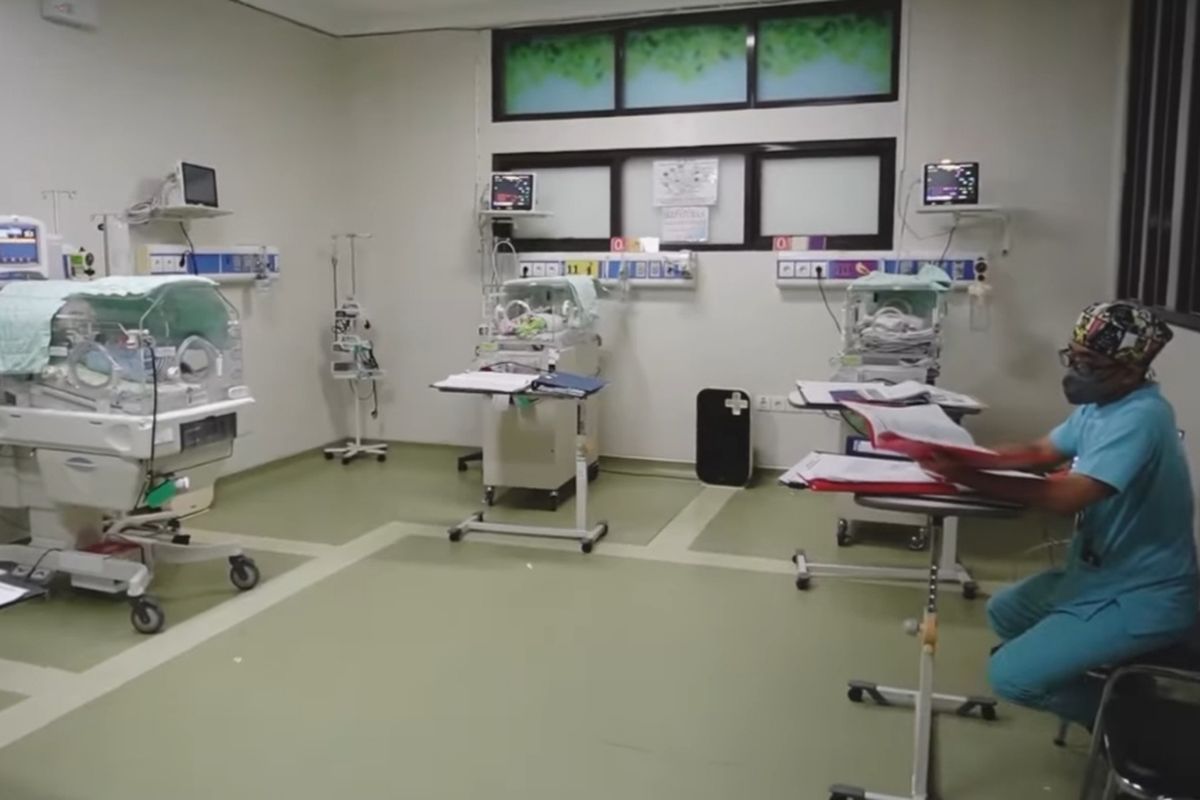 Bayi kembar empat lahir di RSUP Sanglah Denpasar. 