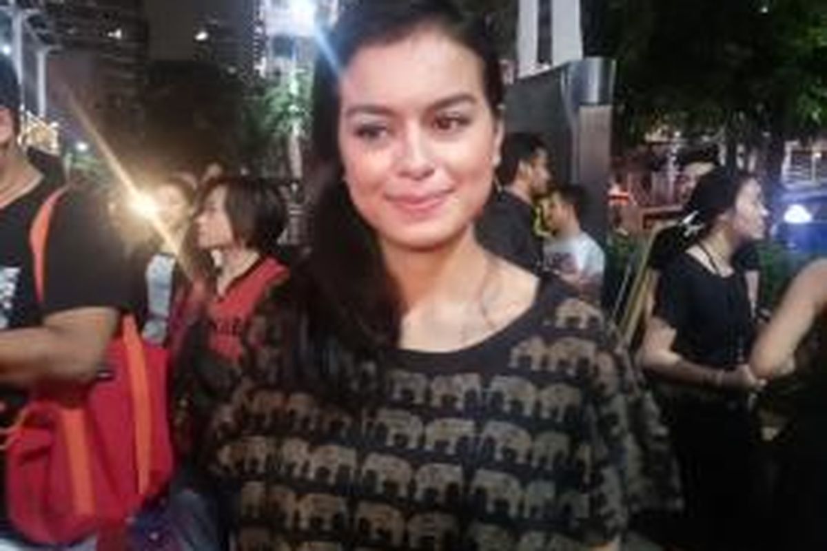 Eva Celia diabadikan sesudah tampil dalam acara Fashion Rockdi Sarinah, Jalan MH Thamrin, Jakarta Pusat, Kamis (20/8/2015) malam.