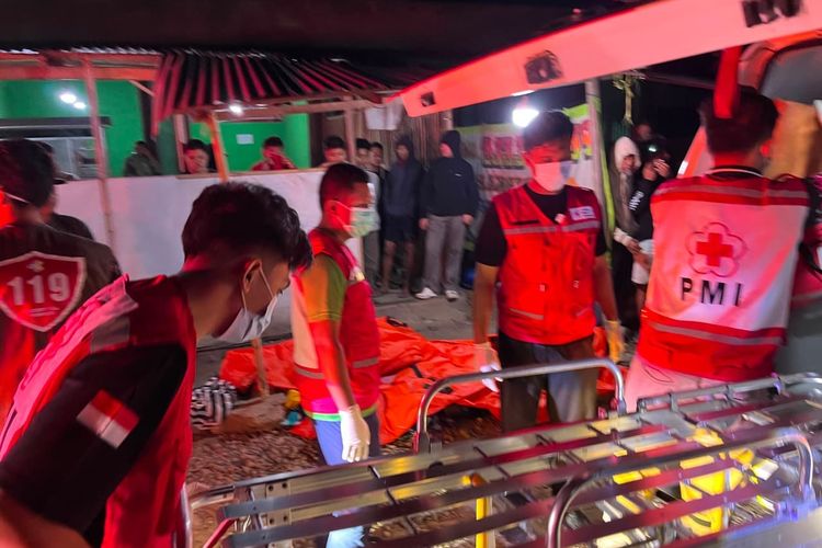 Truk Tronton Tabrak Motor di Purworejo, 3 Bocah Berusia 13 Tahun Tewas