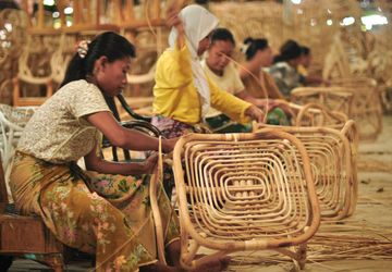 Teten Masduki Ingin Pelaku Industri Gandeng UMKM untuk Jadi Pemasok