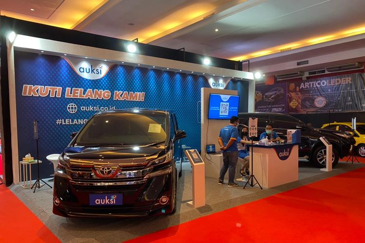 Lelang mobil mewah bersama AUKSI di IIMS Hybrid 2021