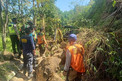 Sumsel Diguyur Hujan Lebat, Jalan Penghubung Pagaralam-Lahat Tertutup Longsor