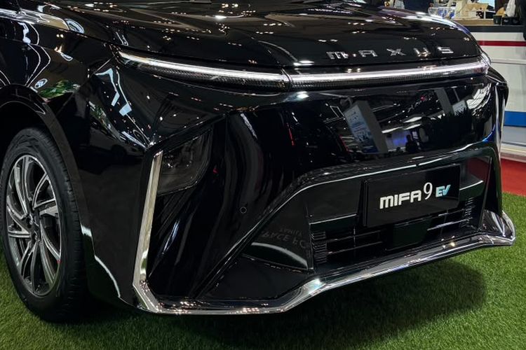 Dua MPV Listrik Premium Hadir dengan Konsep Quiet Luxury