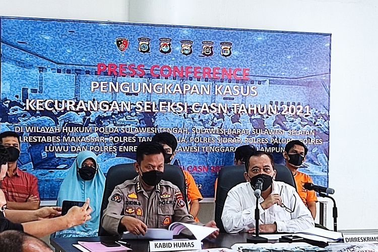 Polda Sulteng ungkap kasus kecurangan penerimaan  calon aparatur sipil negara ( CASN) di Buol, Senin (25/4/2022). 