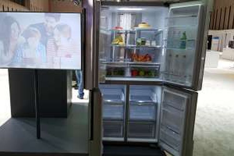 Family Hub Refrigerator