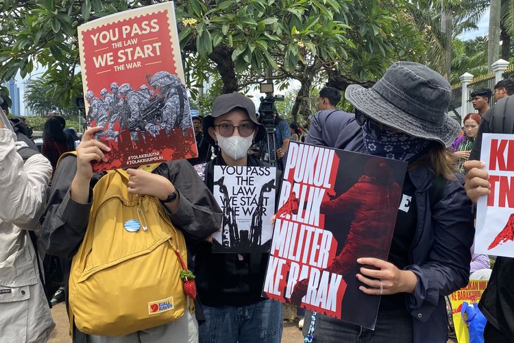 Media Asing Soroti Pengesahan RUU TNI, Apa Kata Mereka? 