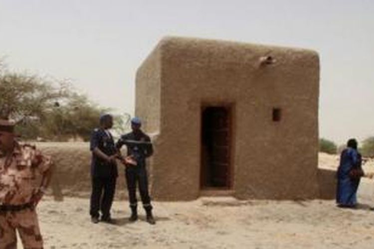 Salah satu mausoleum di Timbuktu yang selesai direstorasi.
