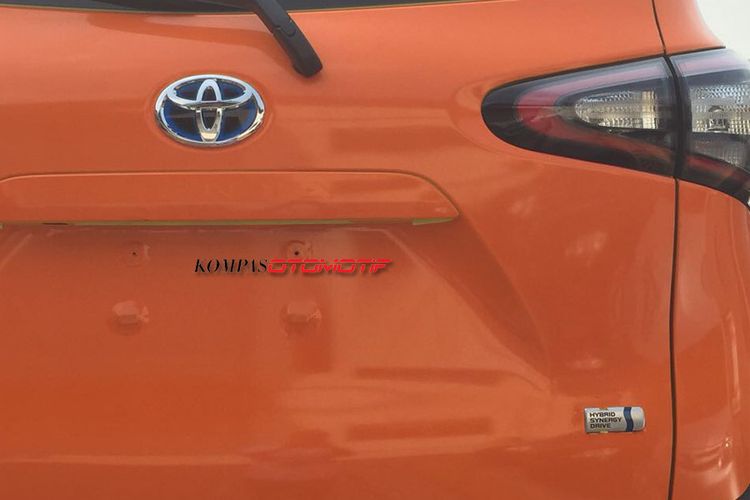 Toyota Sienta Hybrid