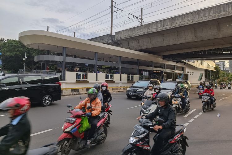 Ilustrasi Halte Juanda di Jakarta Pusat.