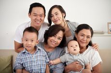 4 Batasan yang Perlu Diperhatikan Orangtua Ketika Anak Sudah Menikah