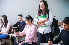 Soal "Student Loan" untuk S-1, OJK: Bisa Jadi Pilihan Mahasiswa