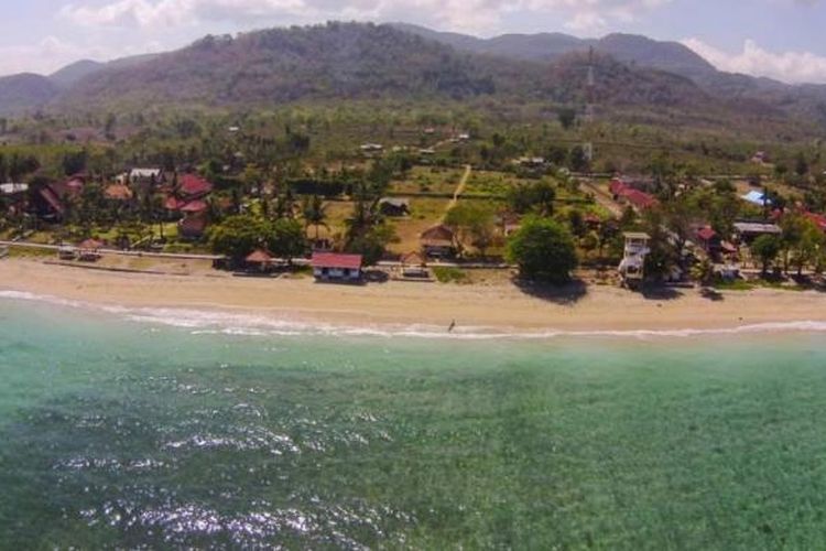 Pantai Lakey, Surga Wisata Terbengkalai di Kabupaten Dompu