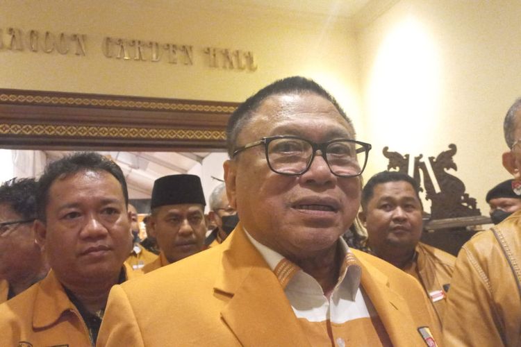 Ketua Umum Partai Hanura Oesman Sapta Odang di Hotel Sultan, Jakarta, Selasa (20/12/2022) malam.