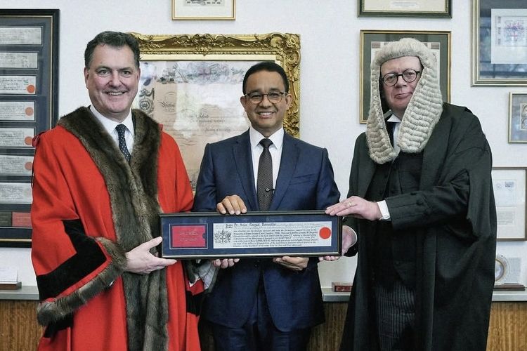 Anies Baswedan Terima Penghargaan di London, Dulu Pernah Diterima Nelson Mandela