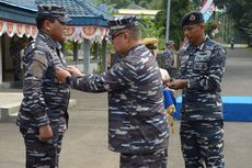 KSAL dan 4 Pati TNI AL Dapat Brevet Kehormatan Artileri Senjata Angkatan Laut
