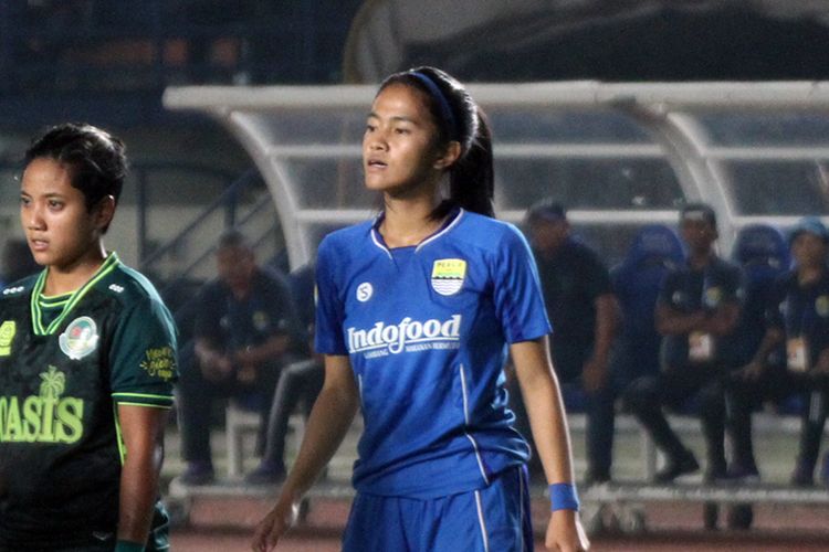 Penyerang Persib Putri, Siti Nurul Inayah. 