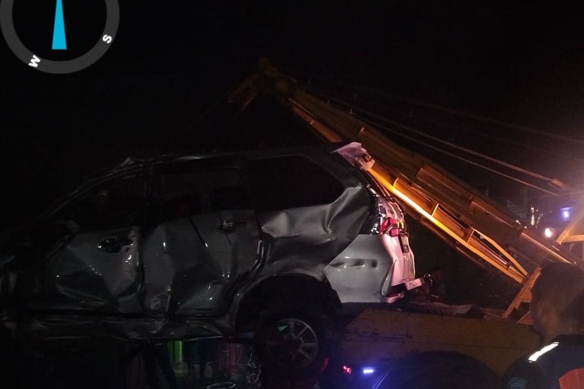 Xenia Tertabrak Kereta Api di Asahan, 1 Orang Tewas, 4 Luka 