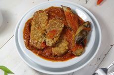 Resep Tempe Penyet Sambel Terasi Kemangi, Menu Buka Cuma 10 Menit