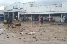 Gelombang Tinggi Porak Porandakan Pasar di Tepi Pantai Baubau, Puluhan Warung Makan dan Kios Rusak