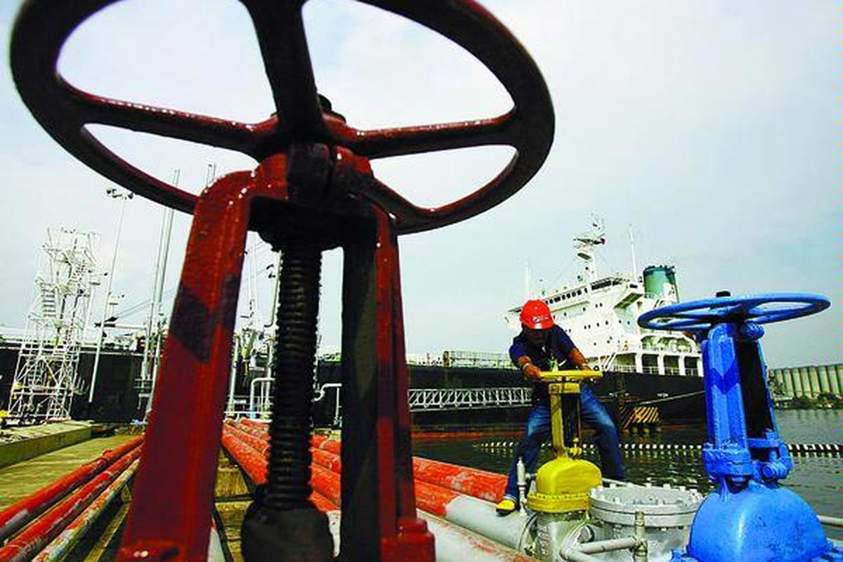 Harga minyak mentah mempengaruhi APBN