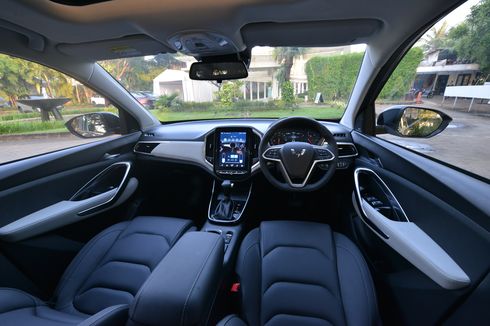 Adu Interior Almaz RS dan CR-V Facelift, Mana yang Lebih Mewah?