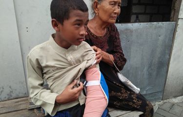 Kisah Pilu Bocah di Gresik, Alami Patah Tulang dan Sempat Dijual ...