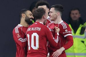 Kata-kata Arne Slot Usai Skor Wolves Vs Liverpool 1-3