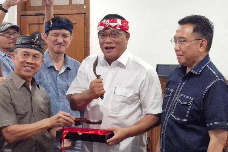 Menteri LH Diminta Tegas Tangani Krisis Sampah Bandung Raya