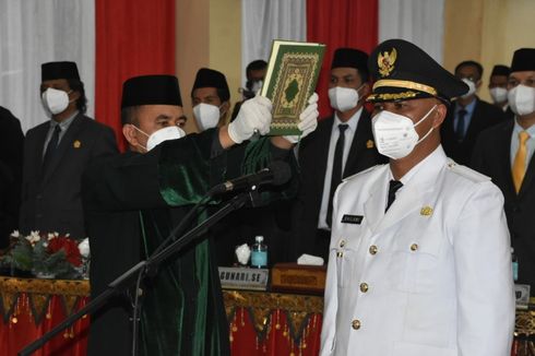 Lantik Dailami sebagai Wabup Bener Meriah, Gubernur Aceh Minta Fokus Tangani Covid-19