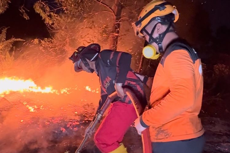 Karhutla Kalbar Meningkat, Patroli Terpadu Digencarkan, Kebakaran di Lahan Sawit Diusut