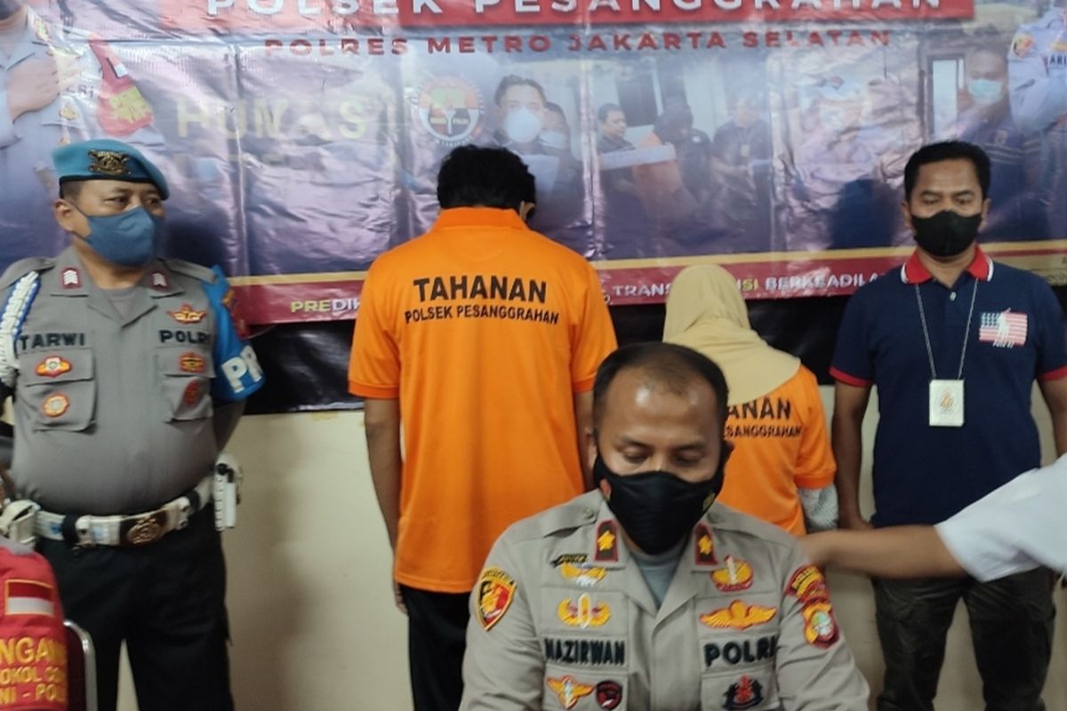 Polisi menangkap pasangan suami istri (pasutri) berinisial DA (42) dan SJ (34) karena telah membawa kabur dan menggadaikan sejumlah mobil yang disewa dari rental di kawasan Pesanggrahan, Jakarta Selatan. 