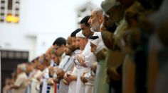 Berapa Kali Takbir Shalat Istisqa? Ini Pendapat Ulama dan Tata Caranya