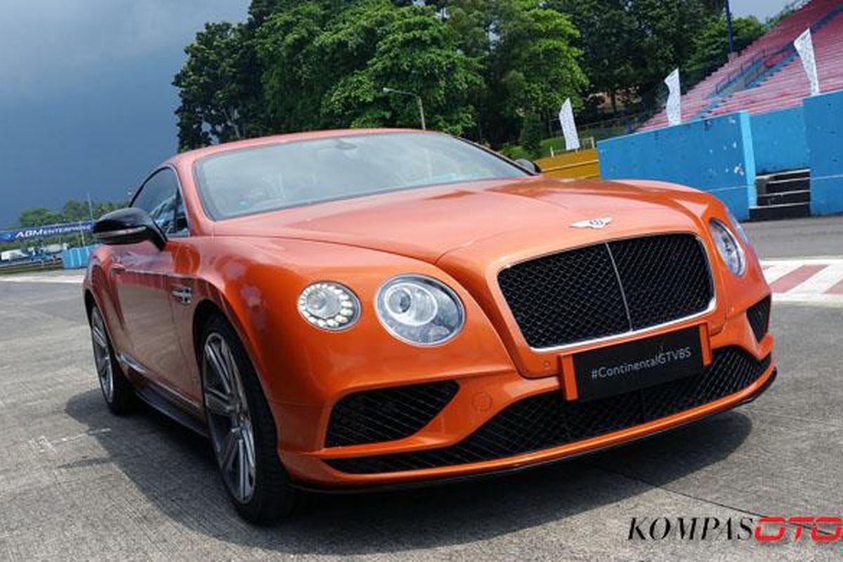 Bentley Continental GT V8 S resmi meluncur di Indonesia, Jumat (29/4/2016).