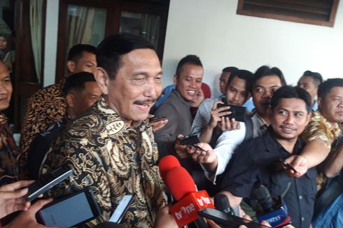 Bantah Silang Pendapat Anies dan Basuki soal Banjir, Luhut: Mereka Sudah Sepakat