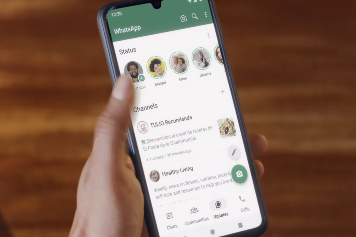 Cara melihat status WhatsApp yang dibisukan setelah ada fitur channel atau saluran.